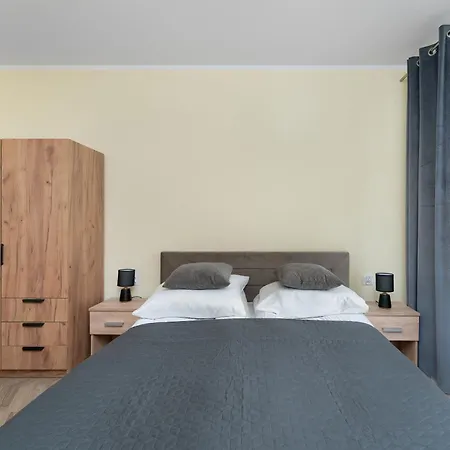 Pod Dachami - By Jantar Apartman Kołobrzeg